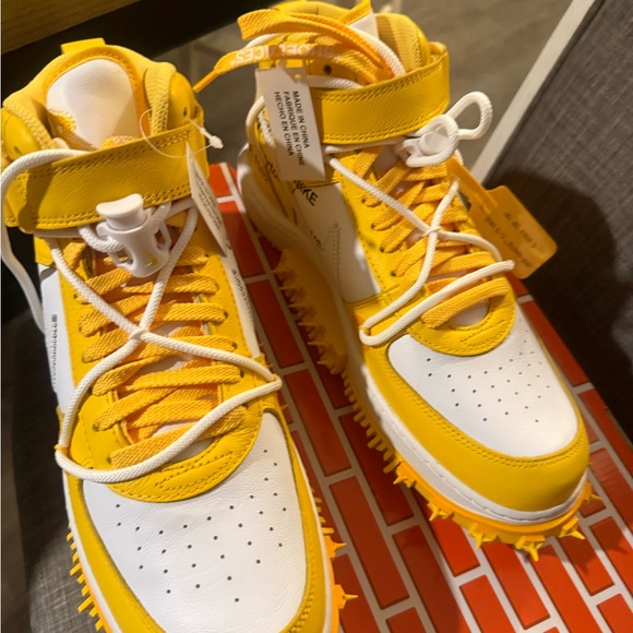 Kids Yellow and White High-Top Sneakers - Picture 2 of 11